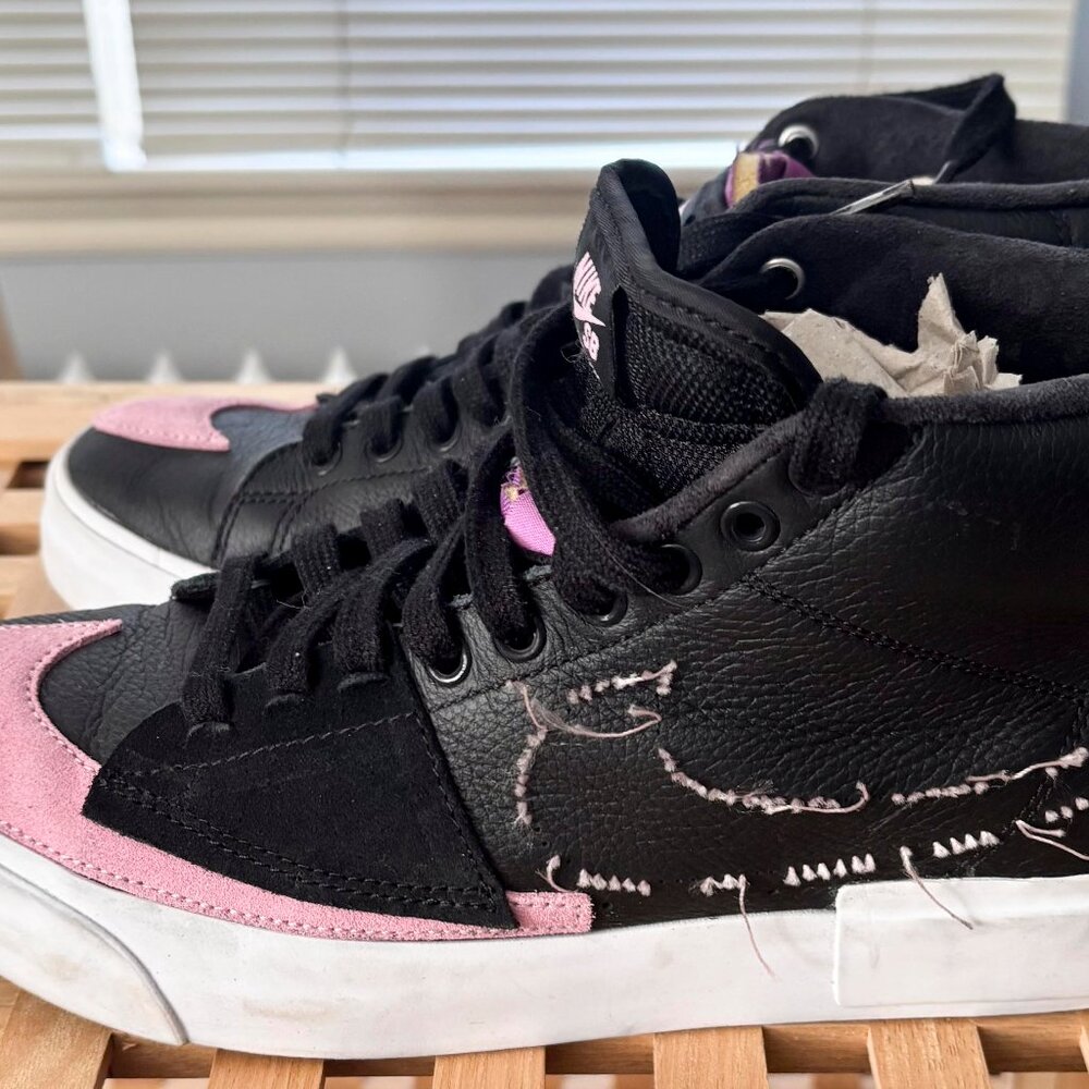 Nike SB Zoom Blazer Mid - Size 7.5M / 9W